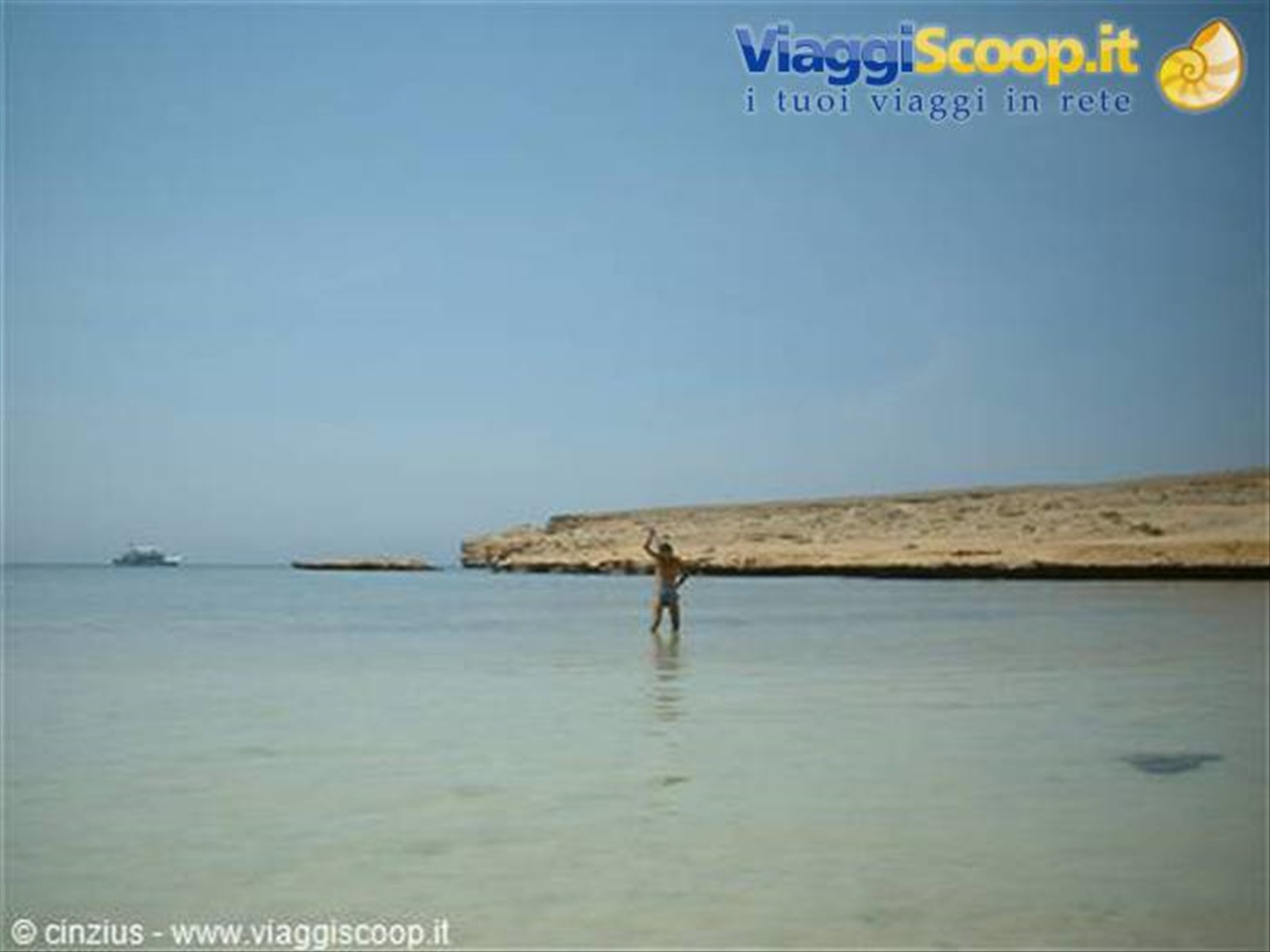 Ras Mohamed - spiaggia bianca .. si va a fare snorkling