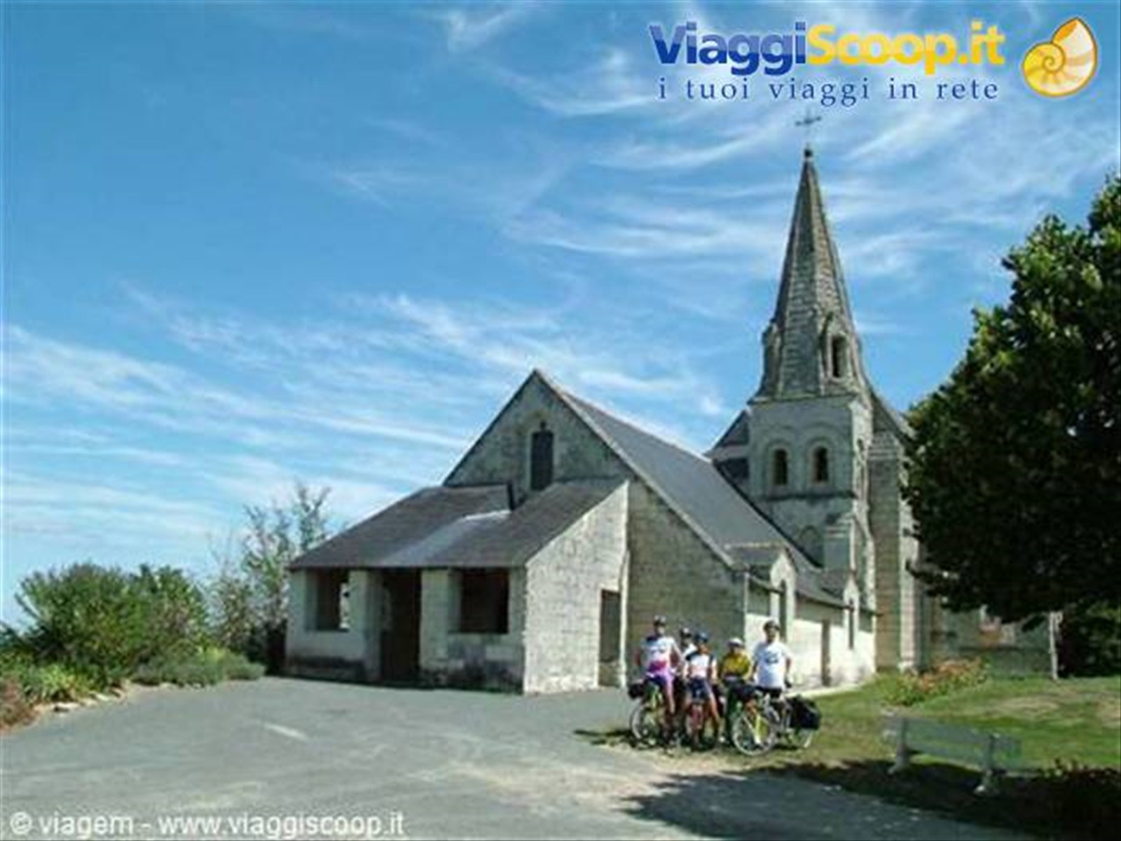 Chiesa di Souzay Champigny